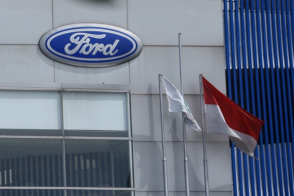  Tiga Pekerjanya Positif Virus Corona, Ford Tutup Pabrik di Spanyol