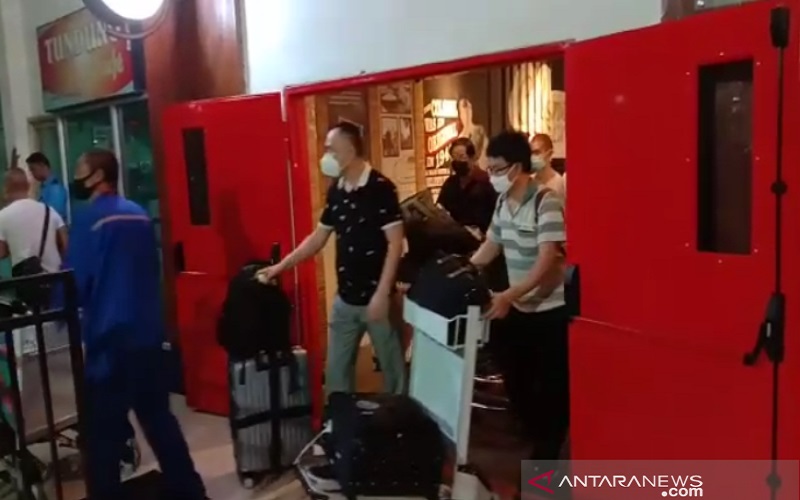  TKA China Tiba di Kendari Usai Urus Visa di Jakarta