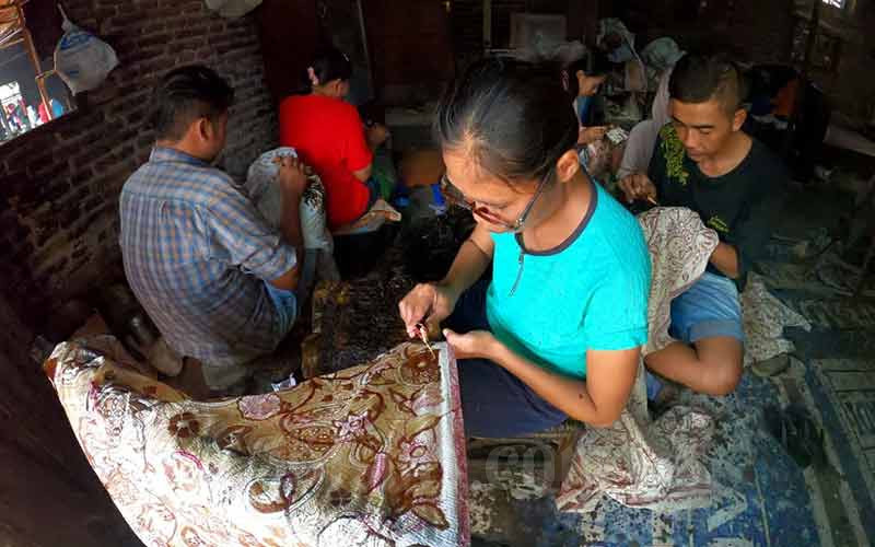  SENTRA BATIK TRUSMI CIREBON