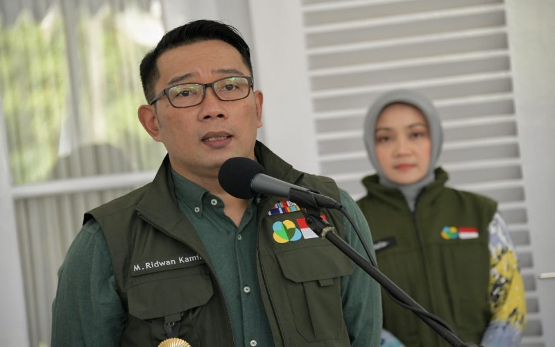  Ridwan Kamil Sudah Jenguk Bima Arya yang Tengah Diisolasi