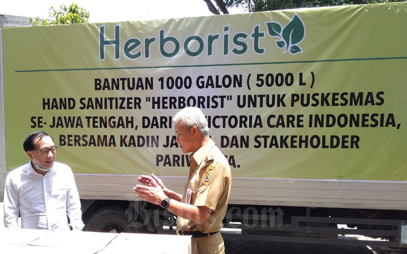  Victoria Care Indonesia Sumbang 5.000 Liter Hand Sanitizer untuk Jateng