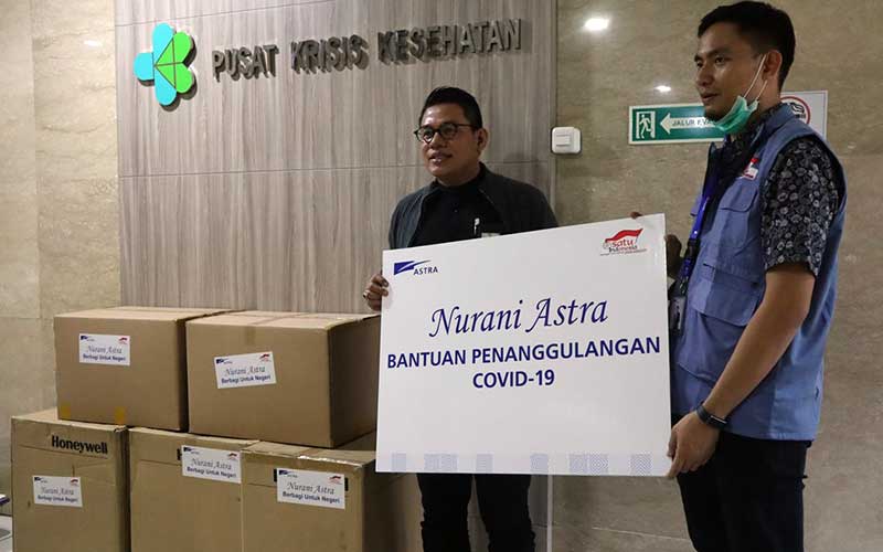  ASTRA SERAHKAN BANTUAN UNTUK PENANGANAN COVID-19