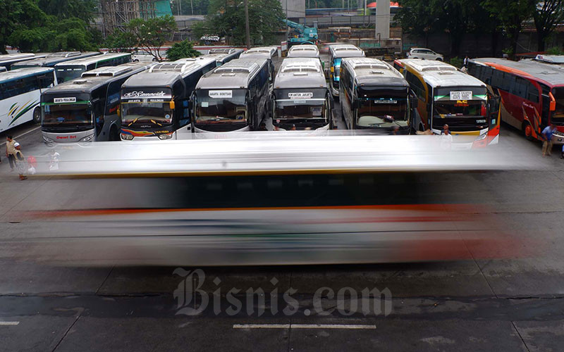  Malam Ini, Kemenhub Setop Layanan Bus AKAP di Jakarta