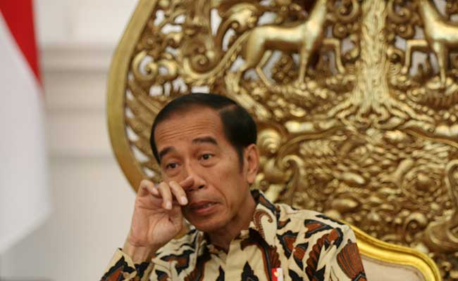  Singgung Darurat Sipil Redam Corona, Pengamat: Jokowi Lari dari Tanggung Jawab