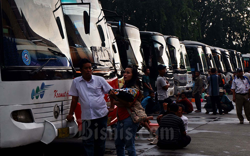  Pengguna Bus Setuju Layanan AKAP Setop Sementara