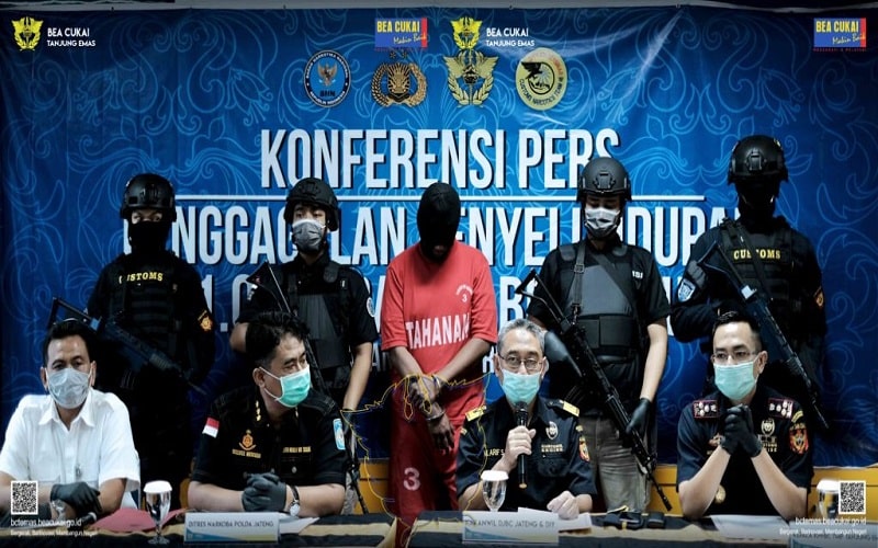  Operasi BERSINAR di Jawa Tengah Gagalkan Penyelundupan 1.035 Gram Sabu