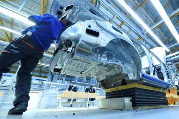  Darurat Kesehatan, Pabrik Mobil Meksiko Ngotot Agar Tetap Produksi