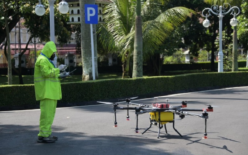  Cegah Corona, Jabar Segera Manfaatkan Drone Disinfektan