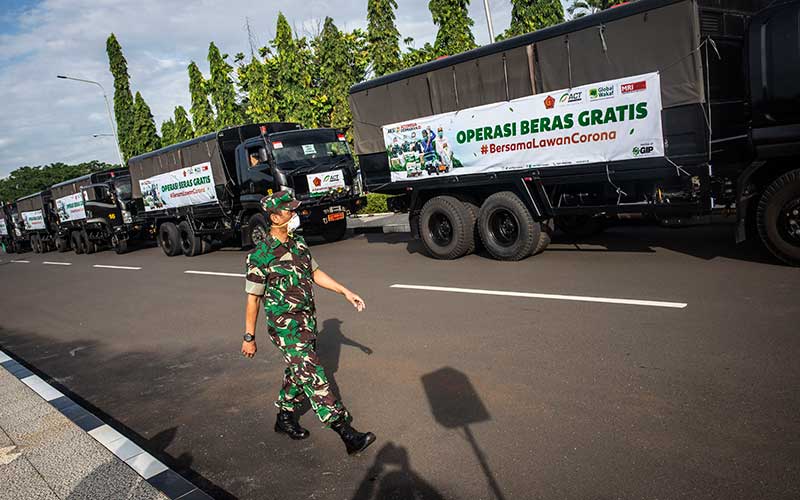  TNI GELAR OPERASI PANGAN GRATIS