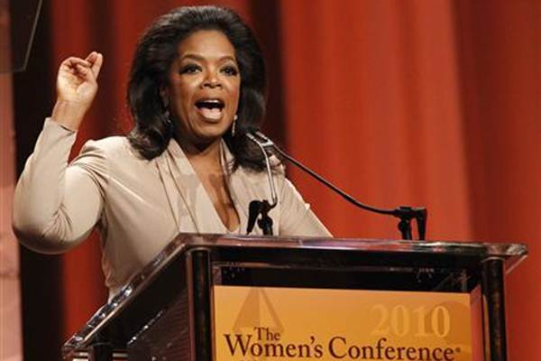  Oprah Winfrey Sumbang US$10 juta untuk Tangani Virus Corona.
