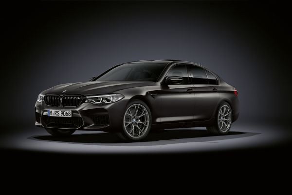  Dijual Terbatas, BMW M5 Edisi 35 Years Dibanderol Seharga Rp5,1 Miliar