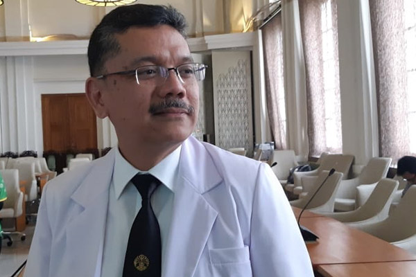 Prof Prof. Dr. dr. Ari Fahrial Syam, SpPD-KGEH, MMB. 