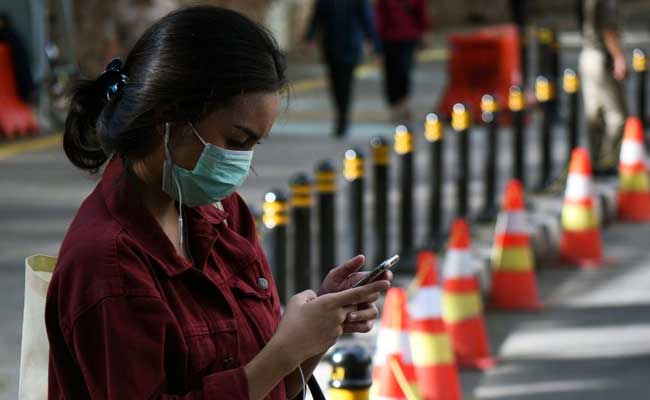  Dukung Aksi #DiRumahAja, Gojek dan Zenius Luncurkan Layanan Anyar