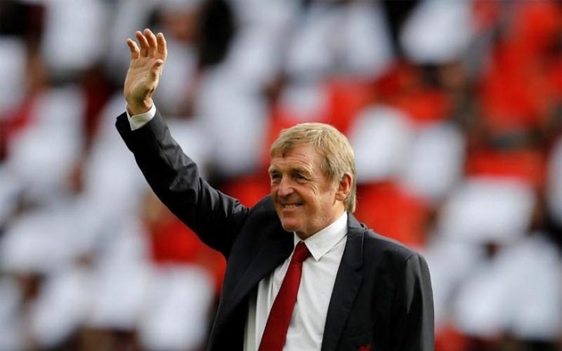  Mantan Pesepakbola Liverpool, Kenny Dalglish Positif Virus Corona