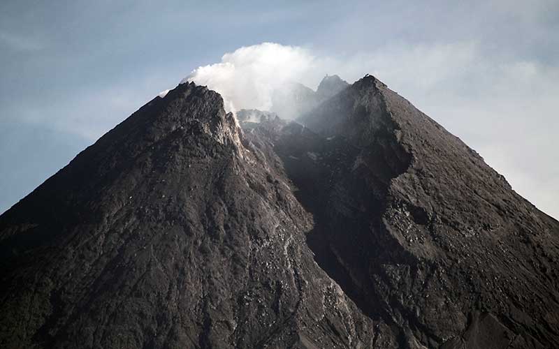  AKTIVITAS GUNUNG MERAPI