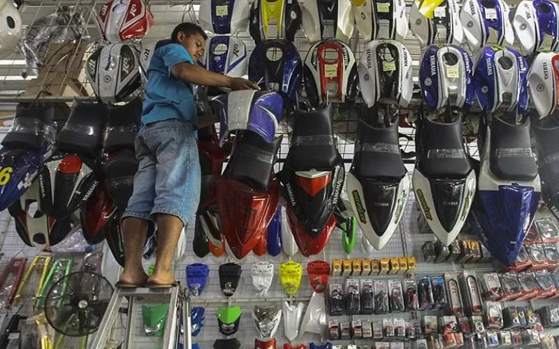  Penjualan Aksesori Motor Tertekan Pandemik Corona