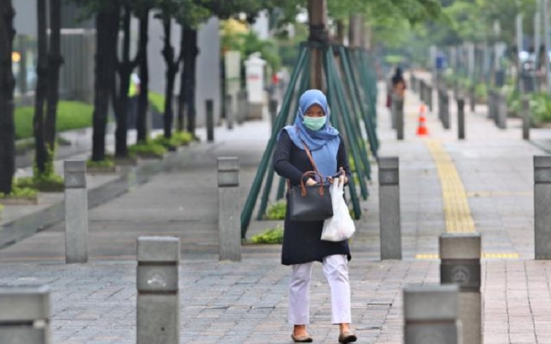  PSBB BODEBEK: Warga Berpenyakit Tertentu Dilarang Masuk Kerja