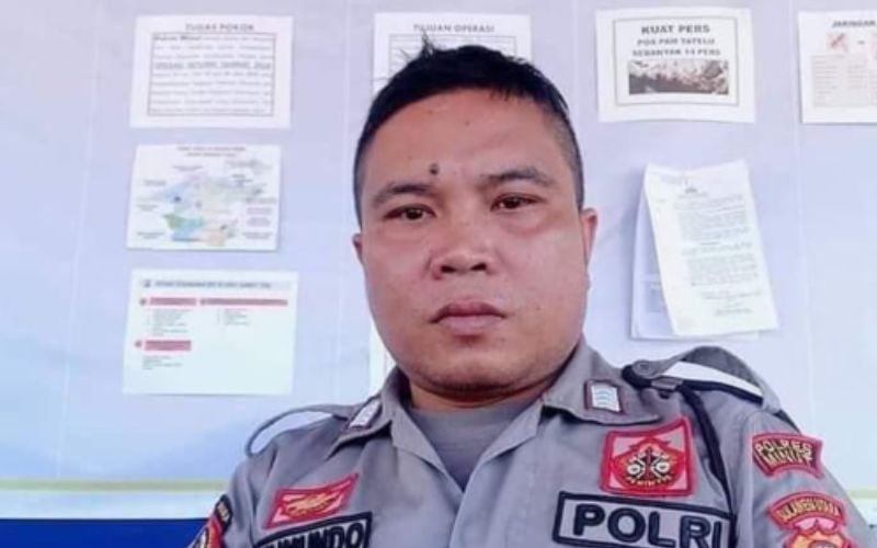  Kapolri Beri Penghargaan ke Anggotanya yang Memakamkan Jenazah Covid-19