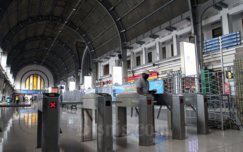  KRL Jabodetabek Bisa Setop Operasi Sementara, Asal...