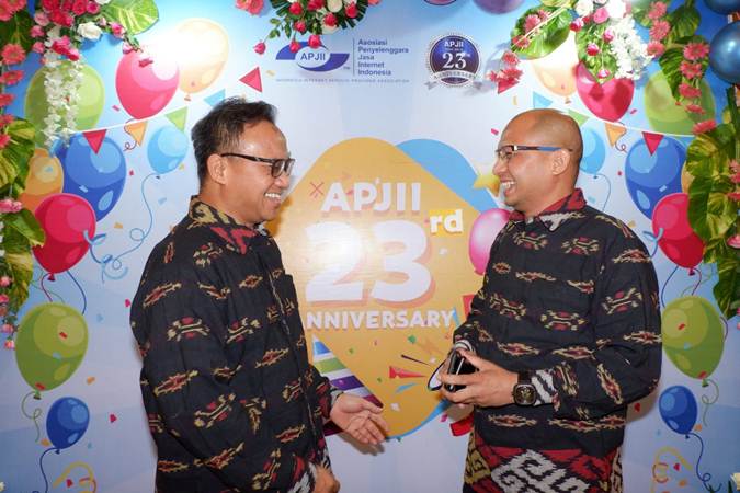  APJII Minta Tunda Pembayaran BHP dan Kontribusi USO 