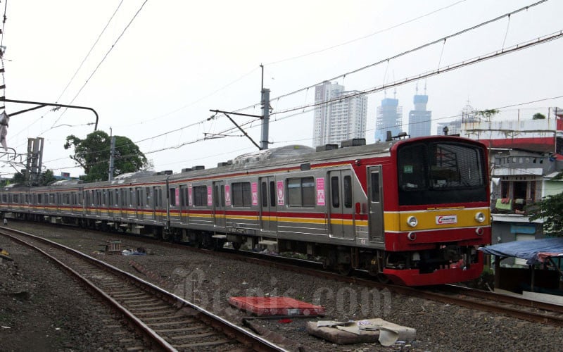  Operasional KRL Akan Disetop, Pengamat: Kepala Daerah Harus Kompak