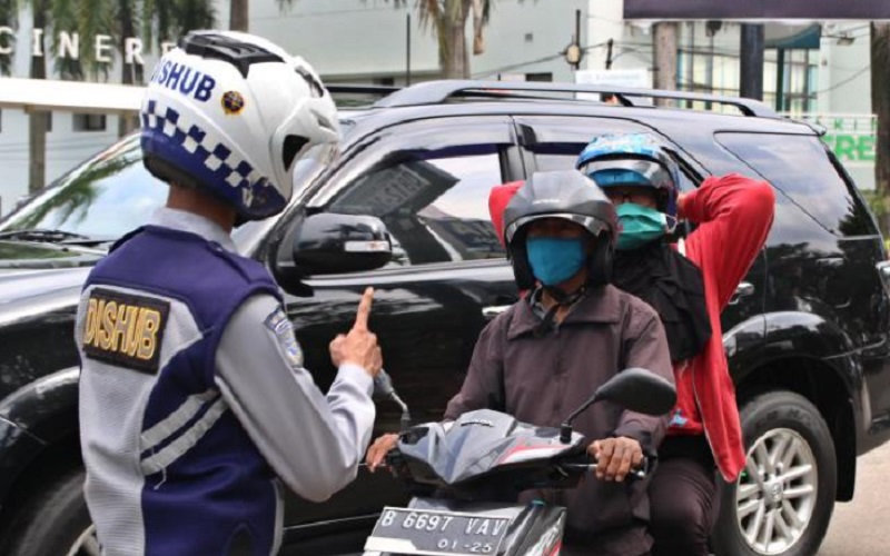  PSBB BANDUNG RAYA: Ada Ancaman Tilang Bagi Warga yang Bandel