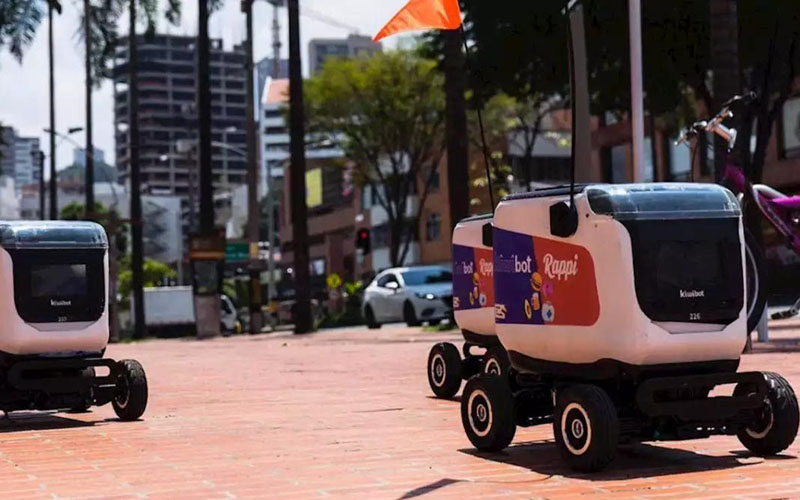  Hindari Corona, Kolombia Uji Coba Robot Pengantar Makanan