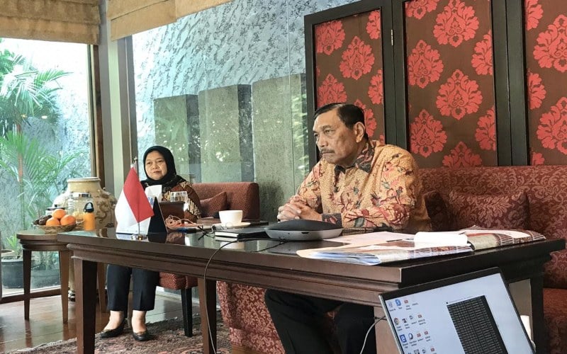  Luhut Bilang Virus Corona Tidak Ganggu Upaya Pemerintah Tangani Limbah Plastik