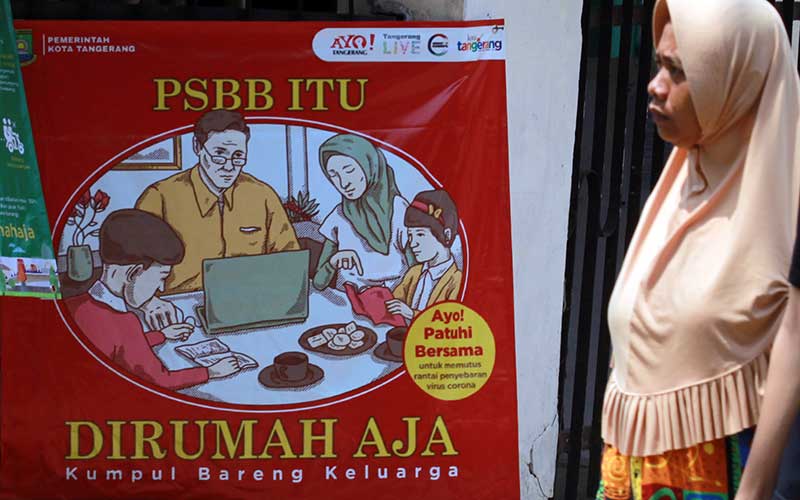  SOSIALISASI PENTINGNYA PSBB