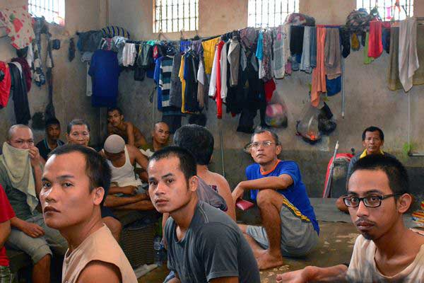 Ilustrasi. Narapidana berada di dalam Rumah Tahanan Klas IIB Kota Pekanbaru, Riau, Minggu (7/5)./Antara-Priyatno