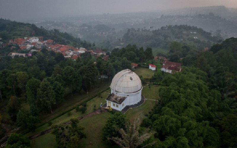  Observatorium Bosscha Amati Hilal Jelang Awal Ramadan 1441 H