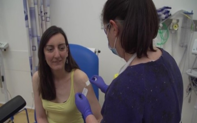  2 Ilmuwan jadi Relawan Pertama Disuntik Uji Coba Vaksin Covid-19 Buatan Oxford