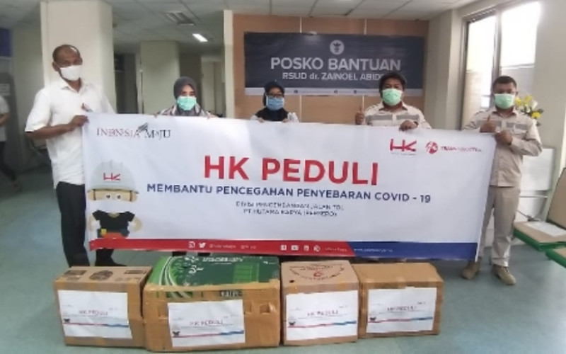  Hutama Karya Salurkan Ribuan APD di Jakarta dan Sumatra