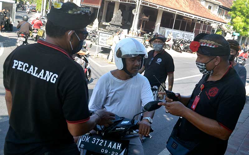  PENDISIPLINAN PENGGUNAAN MASKER