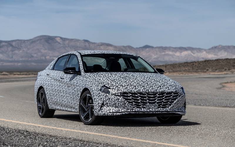  Hyundai Ungkap Elantra N Line, Desain Makin Sportif dan Bertenaga