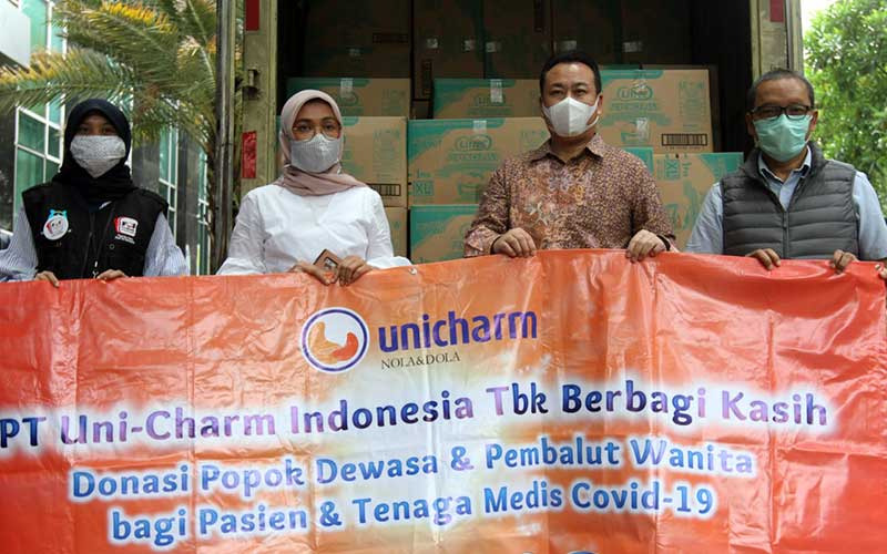  Uni-Charm Indonesia Serahkan Bantuan Senilai Rp144 Juta Lewat #BagiAsa