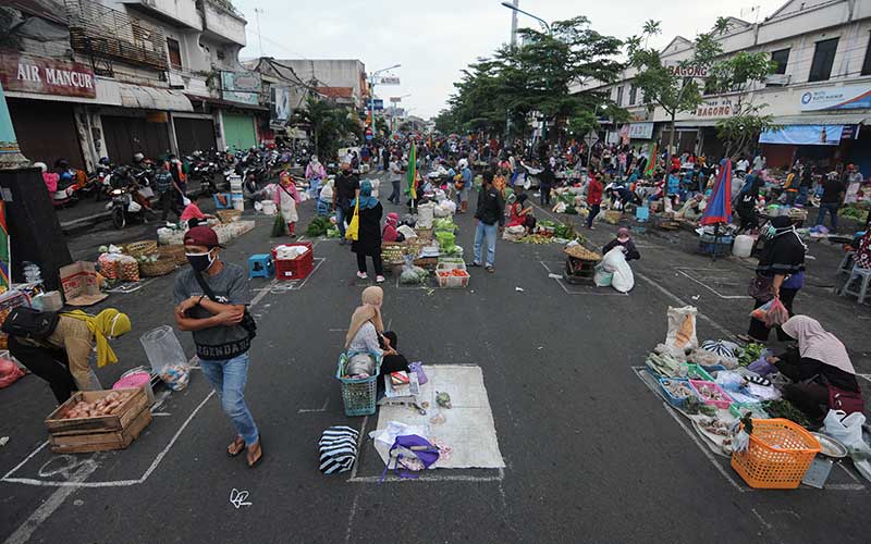 PENERAPAN JAGA JARAK DI PASAR