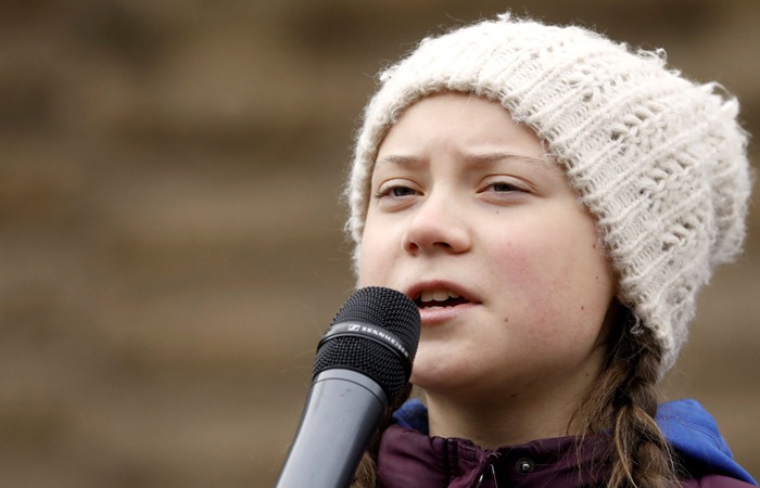 Greta Thunberg, remaja asal Swedia berusia 16 tahun diusulkan sebagai salah satu penerima penghargaan nobel perdamaian atas aksinya menyuarakan penanganan pemanasan global yang dinilai lamban./Reuters-/Morris Mac Matzen