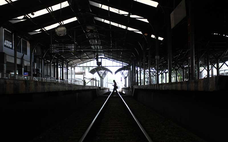  STASIUN YOGYAKARTA SEPI