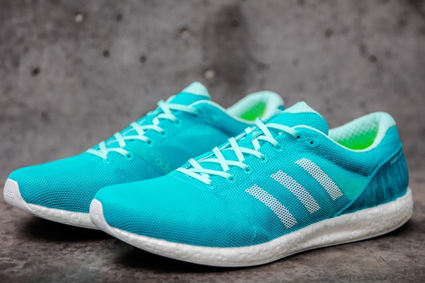  Ini Alasan Produsen Sepatu Adidas PHK 2.500 Pekerjanya