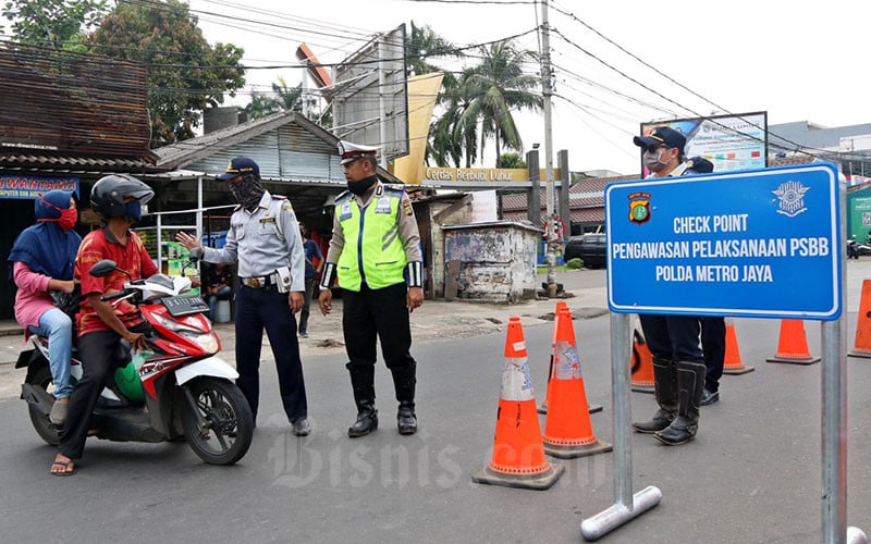  PSBB JAWA BARAT: Ada Aturan Soal Berboncengan Sepeda Motor dan Rapid Test