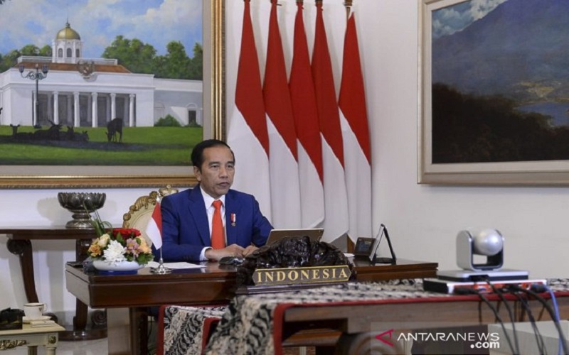 Presiden Joko Widodo mengikuti Konferensi Tingkat Tinggi (KTT) Gerakan Non-Blok (GNB) secara virtual di Kompleks Istana Bogor, Jawa Barat, Senin (4/5/2020). KTT Non Blok tersebut membahas penanganan COVID-19. ANTARA FOTO/Setpres-Kris/aww.