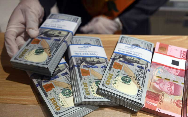  Kurs Jisdor Melemah ke 15.104, Rupiah Menguat di Pasar Spot