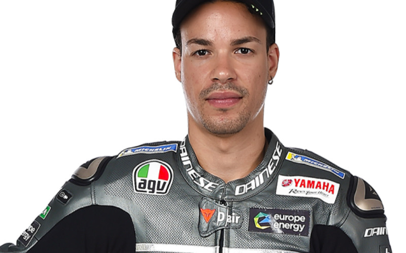  Petronas Yamaha Pilih Morbidelli Ketimbang Lorenzo