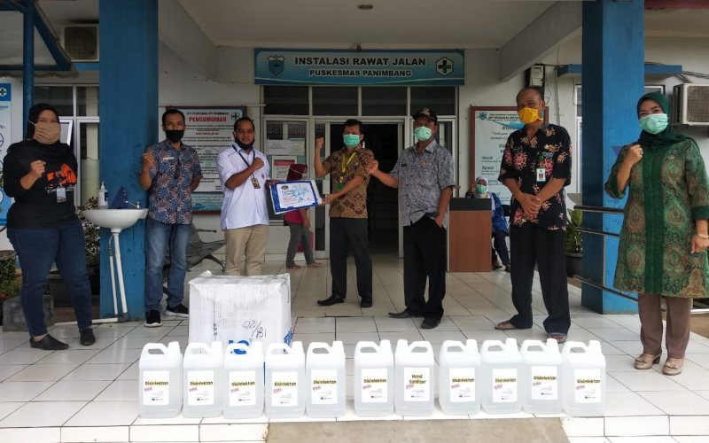 Banten West Java Donasikan APD ke Faskes di Pandeglang