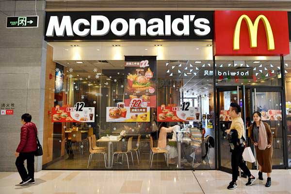  McDonald Buka 15 Gerai di Inggris