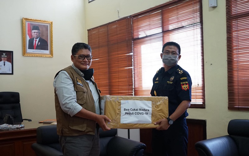  Bea Cukai Kian Aktif Salurkan Donasi APD untuk Tenaga Kesehatan di Berbagai Kota di Indonesia