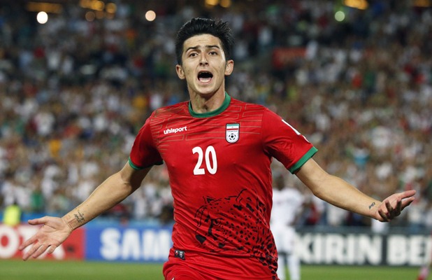  Napoli Bidik Penyerang Iran Sardar Azmoun dari Zenit