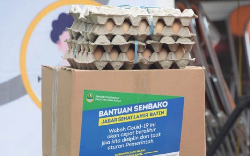  Ganjar Pranowo Ingatkan Agar Tak Terjadi Rebutan Bansos Covid-19