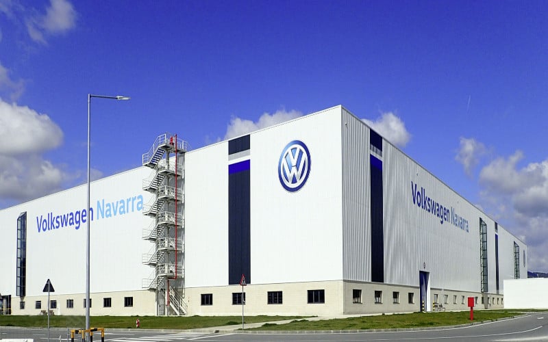 Volkswagen Navarra. Pabrik yang berlokasi di Spanyol Utara itu memiliki setidaknya 4.800 pekerja dan telah memproduksi model Polo dan juga VW T-Cross. -Volkswagen